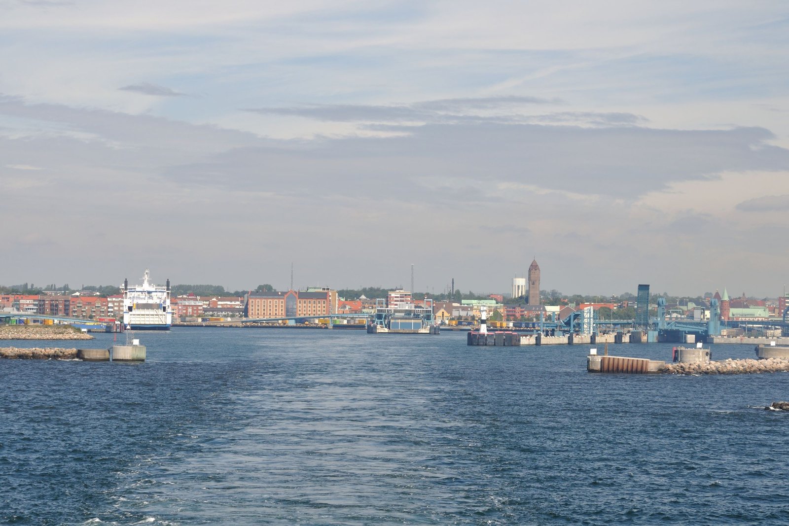 Einfahrt in den Hafen von Trelleborg